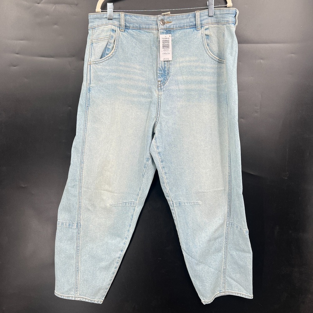 NEW Torrid Festi high rise classic barrel jean light wash boho festival funky 16